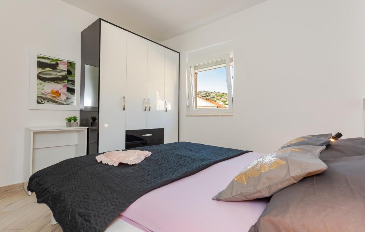 Andela 3 Apartment Makarska Luaran gambar