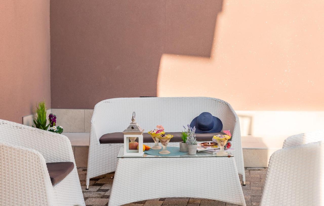 Andela 3 Apartment Makarska Luaran gambar